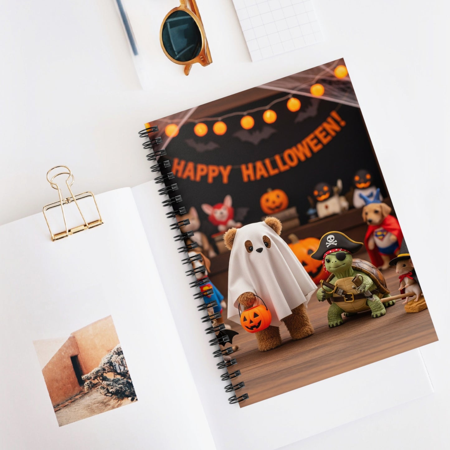 Halloween-Themed Spiral Notebook - Perfect for Notes, Journals, School Supplies, Gift Ideas, Holiday Planning