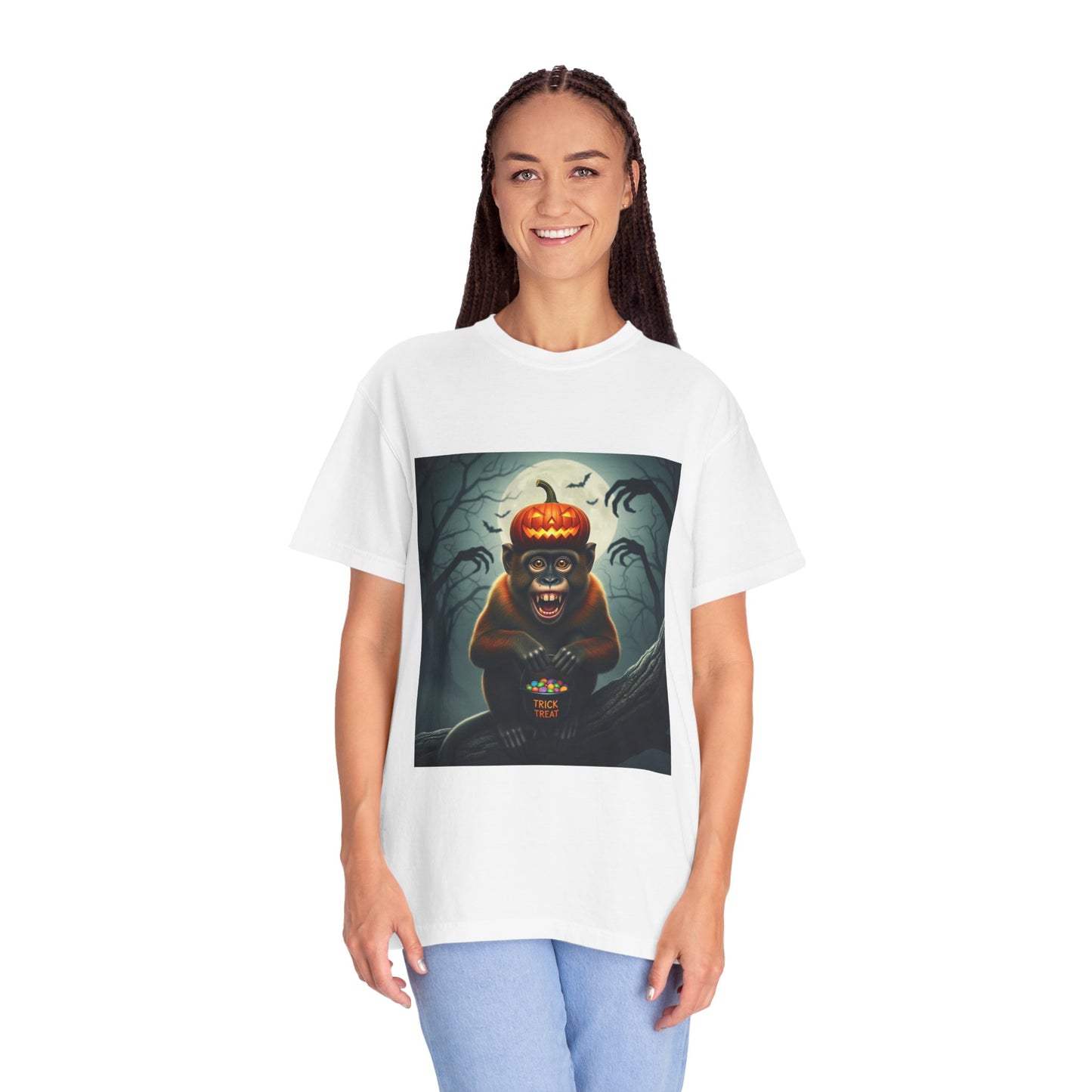 Halloween Monkey Graphic T-shirt, Unisex Tee for Halloween, Pumpkin Design, Spooky Shirt, Fun Costume Top
