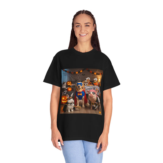 Spooky Pet Halloween T-shirt for Animal Lovers, Unisex Halloween Tee, Funny Dog and Cat Shirt, Costume Party Outfit, Halloween Gift Idea